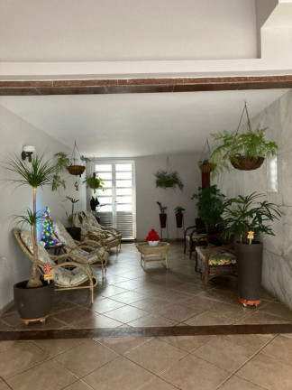 Imagem Casa com 3 Quartos à Venda, 309 m² em Vila Milton - Guarulhos Imagem Casa com 3 Quartos à Venda, 309 m² em Vila Milton - Guarulhos