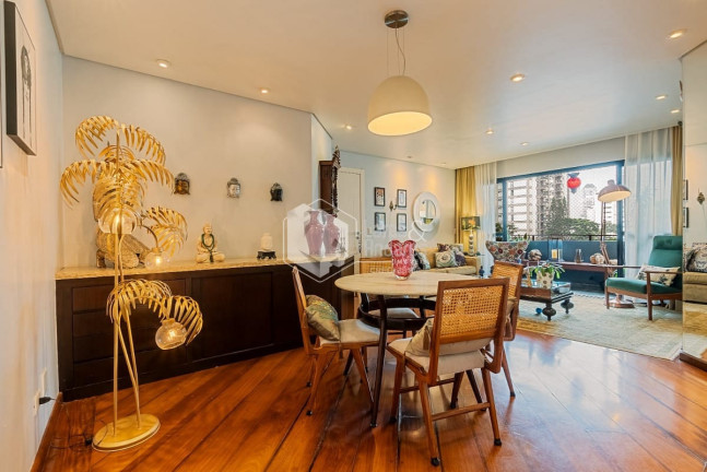 Imagem Apartamento com 4 Quartos à Venda, 141 m² em Moema - São Paulo