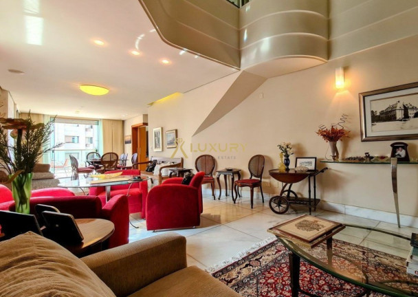 Imagem Imóvel com 4 Quartos à Venda, 228 m² em Belvedere - Belo Horizonte