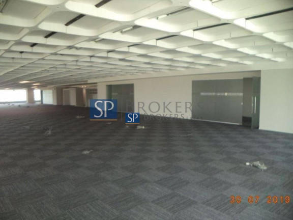 Imagem Sala Comercial à Venda ou Locação, 2.844 m² em Jardim São Luís (zona Sul) - São Paulo Imagem Sala Comercial à Venda ou Locação, 2.844 m² em Jardim São Luís (zona Sul) - São Paulo