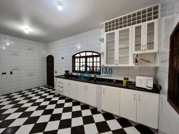 Imagem Casa com 3 Quartos à Venda, 260 m² em Itaipu - Niterói