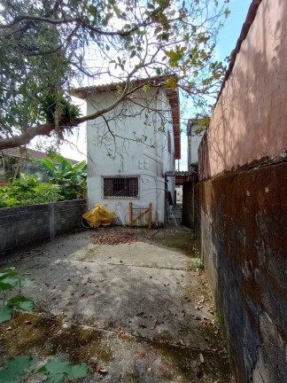 Imagem Sobrado com 2 Quartos à Venda, 110 m² em Estufa Ii - Ubatuba