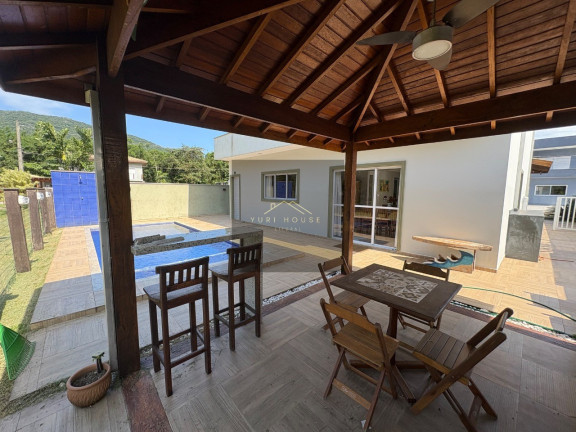Imagem Casa com 6 Quartos à Venda, 300 m² em Lagoinha - Ubatuba Imagem Casa com 6 Quartos à Venda, 300 m² em Lagoinha - Ubatuba