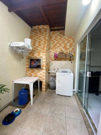 Imagem Sobrado com 2 Quartos à Venda, 79 m² em São Vicente - Itajaí