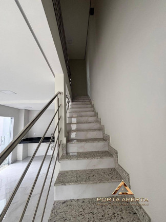 Imagem Casa com 3 Quartos à Venda, 120 m² em Recanto - Ipatinga