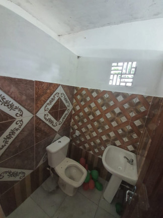 Imagem Casa à Venda, 450 m² em Novo Aleixo - Manaus Imagem Casa à Venda, 450 m² em Novo Aleixo - Manaus