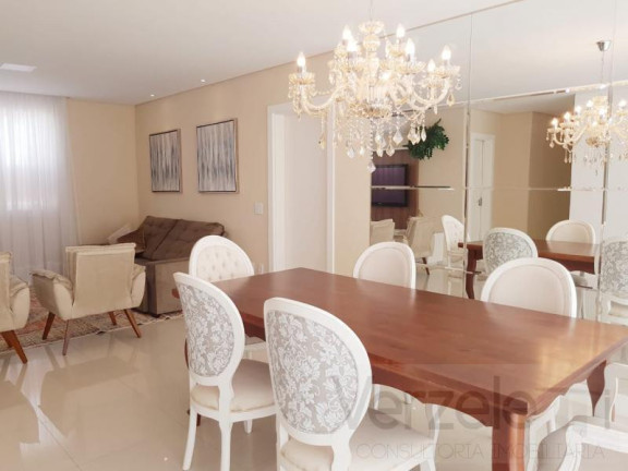 Imagem Apartamento com 3 Quartos à Venda, 129 m² em Centro - Balneário Camboriú Imagem Apartamento com 3 Quartos à Venda, 129 m² em Centro - Balneário Camboriú