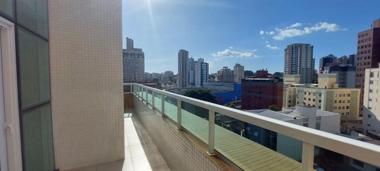 Imagem Cobertura com 3 Quartos à Venda, 240 m² em Cabral - Curitiba