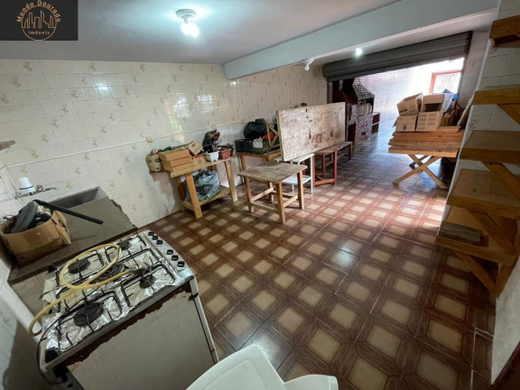 Imagem Casa com 3 Quartos à Venda, 257 m² em Vila Scarpelli - Santo André Imagem Casa com 3 Quartos à Venda, 257 m² em Vila Scarpelli - Santo André