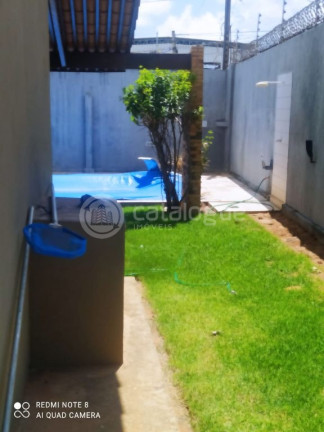 Imagem Casa com 4 Quartos para Alugar, 500 m² em Candelária - Natal Imagem Casa com 4 Quartos para Alugar, 500 m² em Candelária - Natal