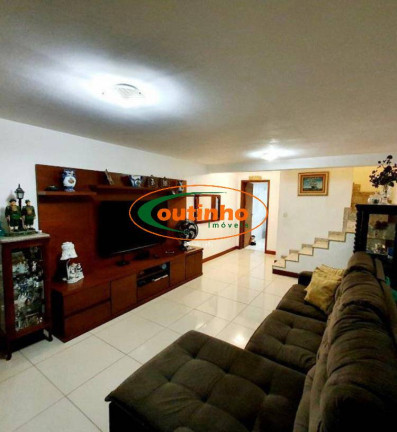 Imagem Casa com 3 Quartos à Venda, 151 m² em Tijuca - Rio De Janeiro Imagem Casa com 3 Quartos à Venda, 151 m² em Tijuca - Rio De Janeiro