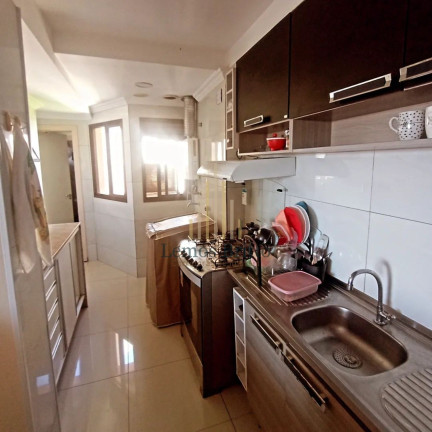 Imagem Imóvel com 3 Quartos à Venda, 10 m² em Paralela - Salvador Imagem Imóvel com 3 Quartos à Venda, 10 m² em Paralela - Salvador