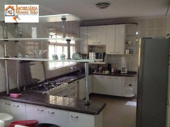 Imagem Sobrado com 3 Quartos à Venda, 180 m² em Jardim Santa Clara - Guarulhos Imagem Sobrado com 3 Quartos à Venda, 180 m² em Jardim Santa Clara - Guarulhos