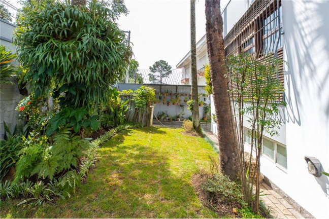 Imagem Casa com 4 Quartos à Venda,  em Jardim Marajoara - São Paulo
