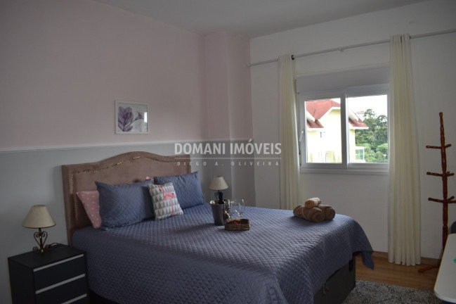 Imagem Imóvel com 1 Quarto à Venda, 75 m² em Região De Capivari - Campos Do Jordão Imagem Imóvel com 1 Quarto à Venda, 75 m² em Região De Capivari - Campos Do Jordão