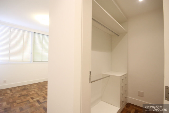 Imagem Apartamento com 3 Quartos à Venda, 210 m² em Santa Cecília - São Paulo Imagem Apartamento com 3 Quartos à Venda, 210 m² em Santa Cecília - São Paulo