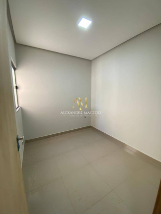 Casa com 2 Quartos à Venda, 110 m² em Acácias - Montes Claros