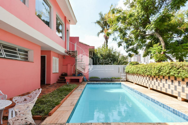 Casa com 3 Quartos à Venda, 250 m² em Jardim Da Glória - São Paulo