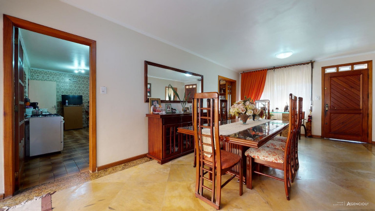 Imagem Apartamento com 3 Quartos à Venda, 250 m² em Cristal - Porto Alegre Imagem Apartamento com 3 Quartos à Venda, 250 m² em Cristal - Porto Alegre