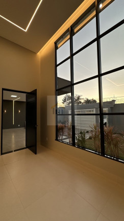 Imagem Casa com 4 Quartos à Venda, 218 m² em Jardim Presidente - Goiânia Imagem Casa com 4 Quartos à Venda, 218 m² em Jardim Presidente - Goiânia
