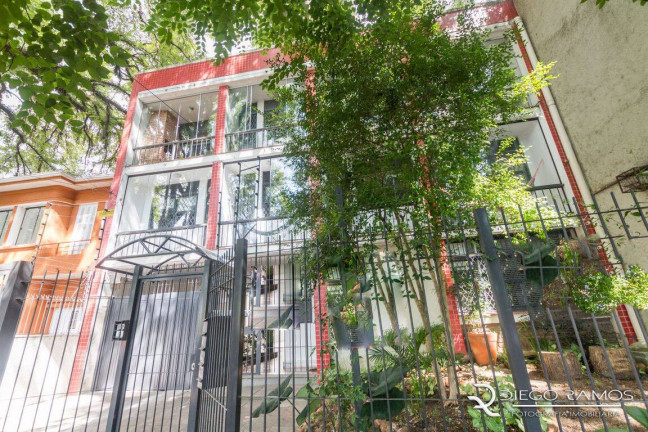Imagem Apartamento com 2 Quartos à Venda, 83 m² em Moinhos De Vento - Porto Alegre Imagem Apartamento com 2 Quartos à Venda, 83 m² em Moinhos De Vento - Porto Alegre