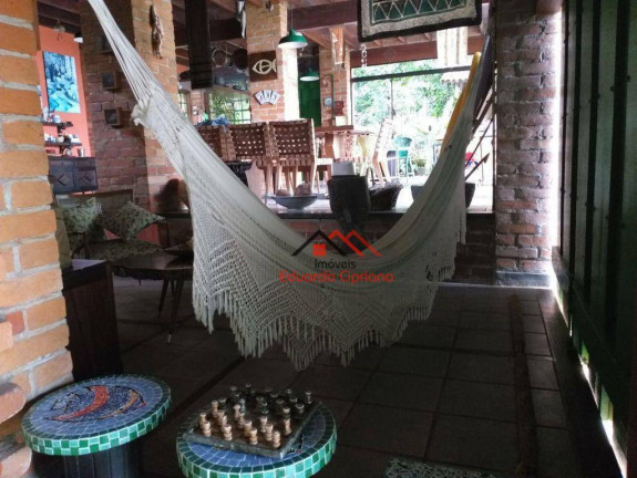Imagem Casa com 4 Quartos à Venda, 360 m² em Verde Mar - Caraguatatuba