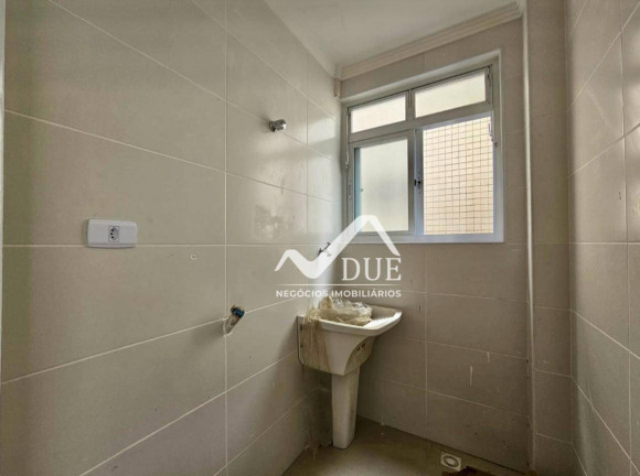 Imagem Casa com 3 Quartos à Venda, 200 m² em Aparecida - Santos Imagem Casa com 3 Quartos à Venda, 200 m² em Aparecida - Santos