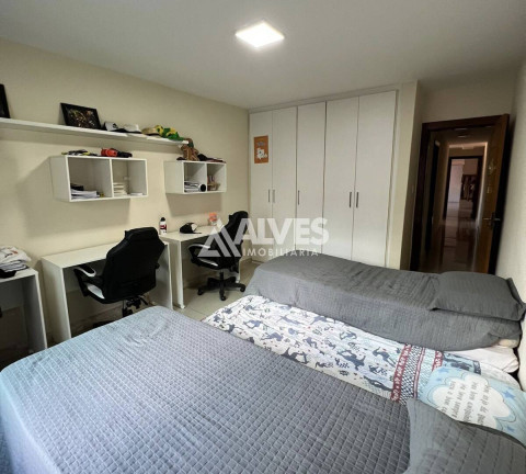 Imagem Casa com 3 Quartos à Venda, 180 m² em Santa Mônica - Feira De Santana