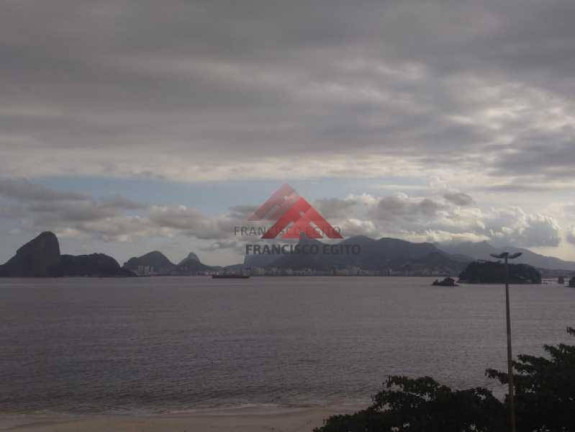 Apartamento com 4 Quartos à Venda, 240 m² em Icaraí - Niterói