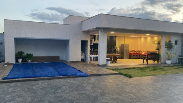 Casa com 3 Quartos à Venda, 230 m² em Vila São José (vicente Pires) - Brasília