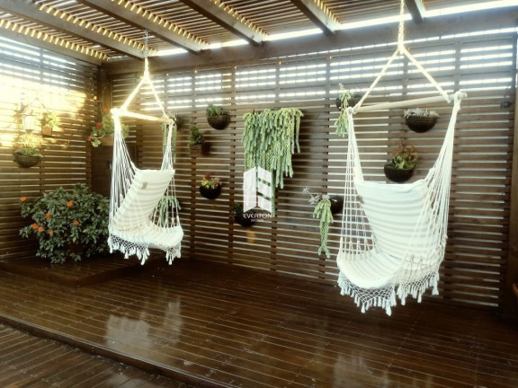 Imagem Casa com 3 Quartos à Venda, 200 m² em Camobi - Santa Maria