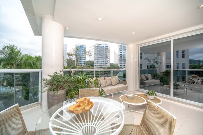 Imagem Apartamento com 3 Quartos à Venda, 166 m² em Praia Brava De Itajaí - Itajaí Imagem Apartamento com 3 Quartos à Venda, 166 m² em Praia Brava De Itajaí - Itajaí