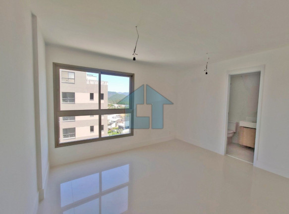Imagem Apartamento com 3 Quartos à Venda, 187 m² em Barra Da Tijuca - Rio De Janeiro
