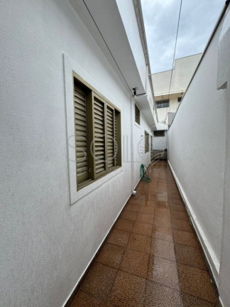 Imagem Casa com 2 Quartos para Alugar, 141 m² em Centro - Araraquara Imagem Casa com 2 Quartos para Alugar, 141 m² em Centro - Araraquara