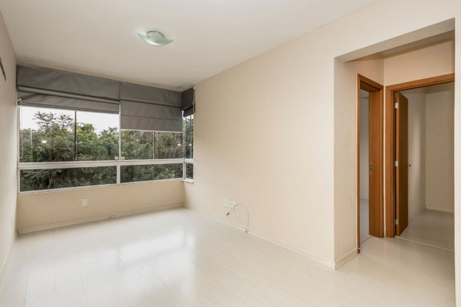 Imagem Imóvel com 2 Quartos à Venda, 89 m² em Cavalhada - Porto Alegre