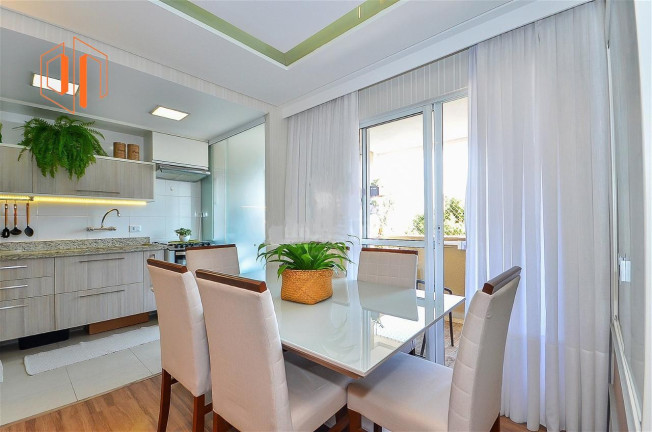 Imagem Apartamento com 3 Quartos à Venda, 75 m² em Cabral - Curitiba