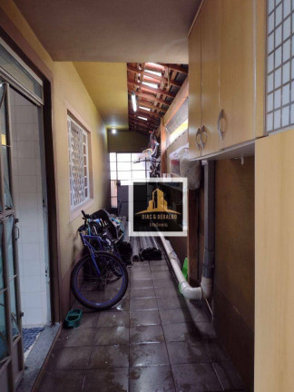 Imagem Casa com 3 Quartos à Venda, 159 m² em Conjunto Residencial Trinta E Um De Março - São José Dos Campos Imagem Casa com 3 Quartos à Venda, 159 m² em Conjunto Residencial Trinta E Um De Março - São José Dos Campos