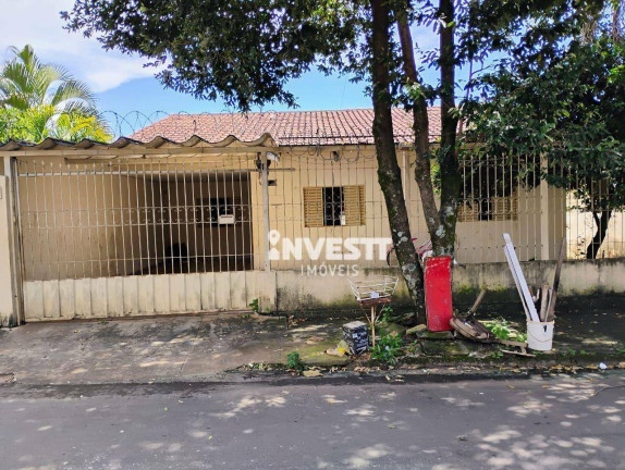 Casa com 3 Quartos à Venda, 260 m² em água Branca - Goiânia