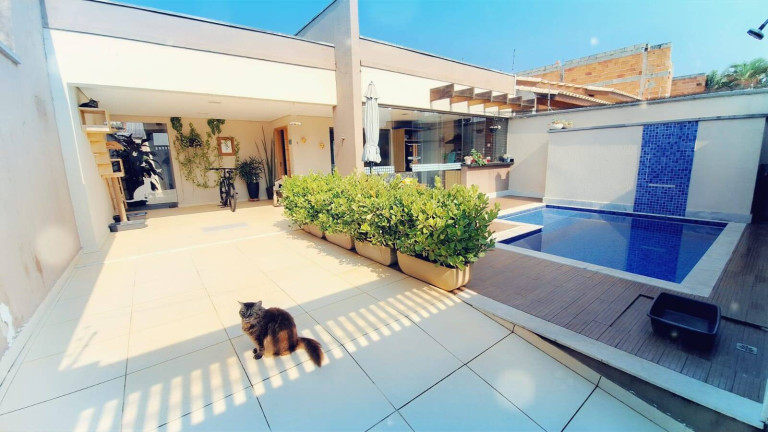 Casa com 3 Quartos à Venda, 127 m² em Estancia São Jose - Peruíbe