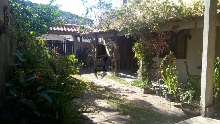 Imagem Casa com 2 Quartos à Venda, 250 m² em Praia Dos Anjos - Arraial Do Cabo