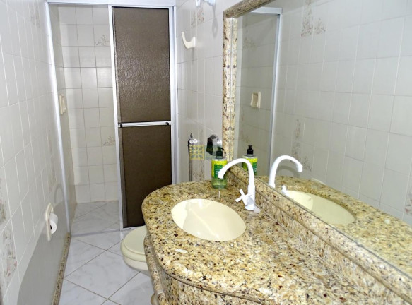 Imagem Casa com 4 Quartos à Venda, 215 m² em Centro - Porto Belo Imagem Casa com 4 Quartos à Venda, 215 m² em Centro - Porto Belo