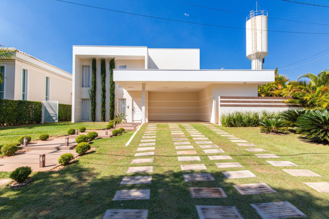 Casa com 4 Quartos à Venda, 1.000 m² em Caguassu - Sorocaba
