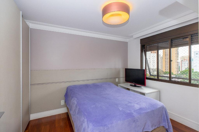 Imagem Imóvel com 4 Quartos à Venda, 196 m² em Indianópolis - São Paulo