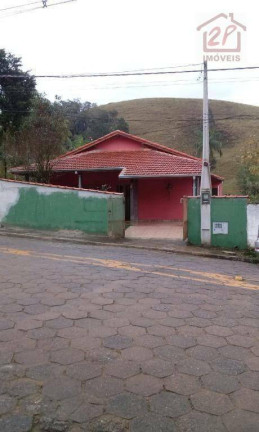 Imagem Casa com 3 Quartos à Venda, 160 m² em Centro - São Francisco Xavier Imagem Casa com 3 Quartos à Venda, 160 m² em Centro - São Francisco Xavier