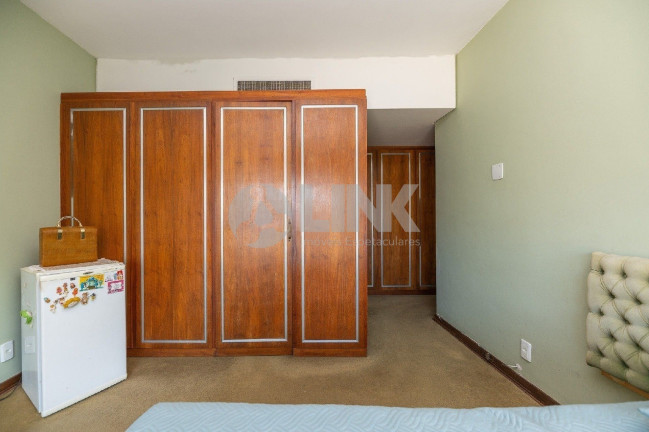 Imagem Apartamento com 3 Quartos à Venda, 247 m² em Petrópolis - Porto Alegre Imagem Apartamento com 3 Quartos à Venda, 247 m² em Petrópolis - Porto Alegre