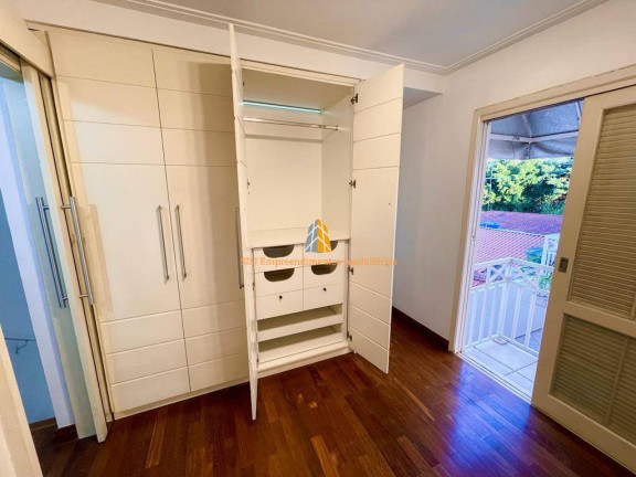 Imagem Casa de Condomínio com 3 Quartos à Venda, 157 m² em Vila Romana - São Paulo