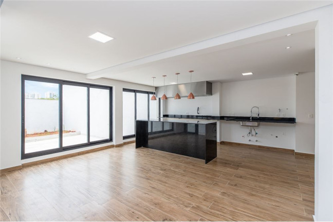 Imagem Casa com 3 Quartos à Venda, 324 m² em Vila Monumento - São Paulo Imagem Casa com 3 Quartos à Venda, 324 m² em Vila Monumento - São Paulo