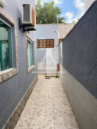 Imagem Casa com 4 Quartos à Venda, 140 m² em Palmeiras - Cabo Frio Imagem Casa com 4 Quartos à Venda, 140 m² em Palmeiras - Cabo Frio
