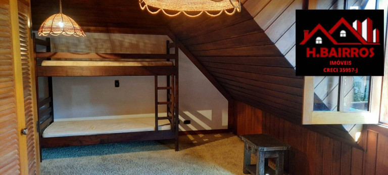 Imagem Casa com 5 Quartos à Venda, 2.500 m² em Vila Capivari - Campos Do Jordão