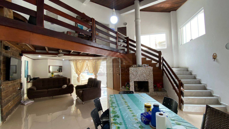 Imagem Casa com 3 Quartos à Venda, 380 m² em Cibratel Ii - Itanhaém Imagem Casa com 3 Quartos à Venda, 380 m² em Cibratel Ii - Itanhaém